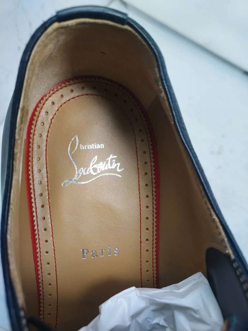 CHRISTIAN LOUBOUTIN MENS Pelvis Black Pointed Toe Lace Up Oxford Shoe
